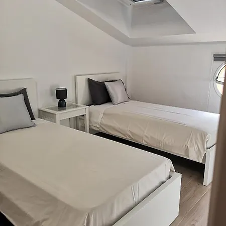 شقة Nice & Modern Duplex In Las Galletas *